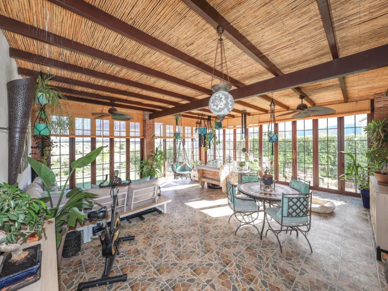 Detached Finca with Expansive Open Views