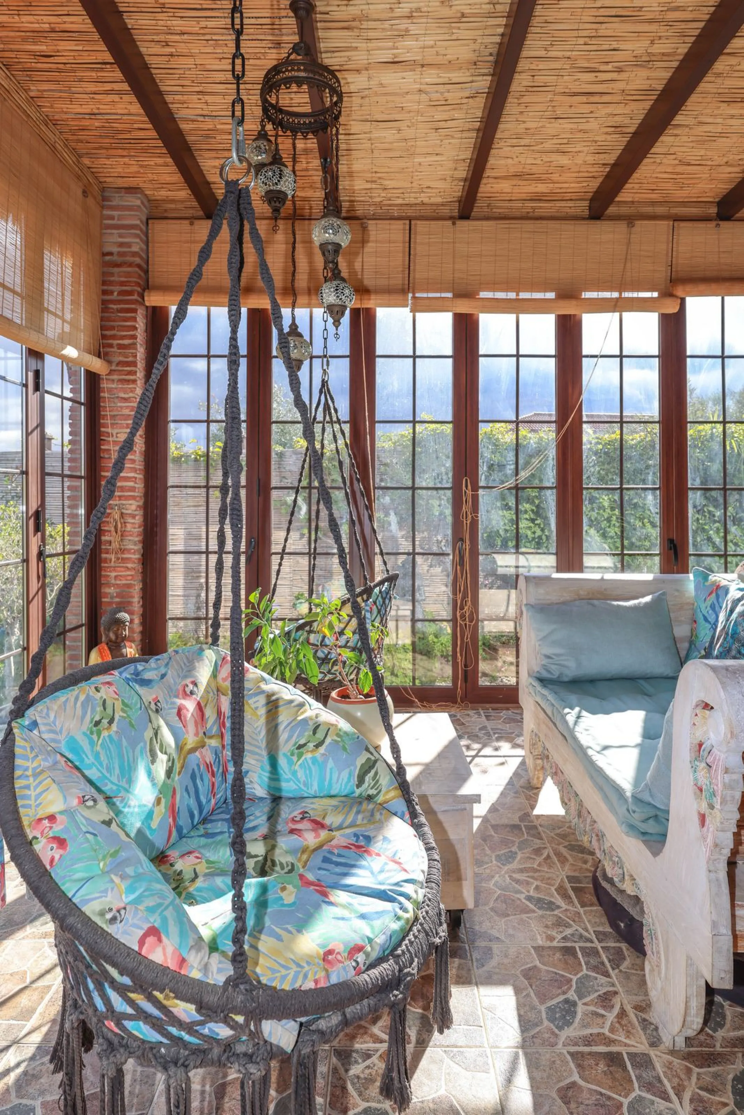 Detached Finca with Expansive Open Views