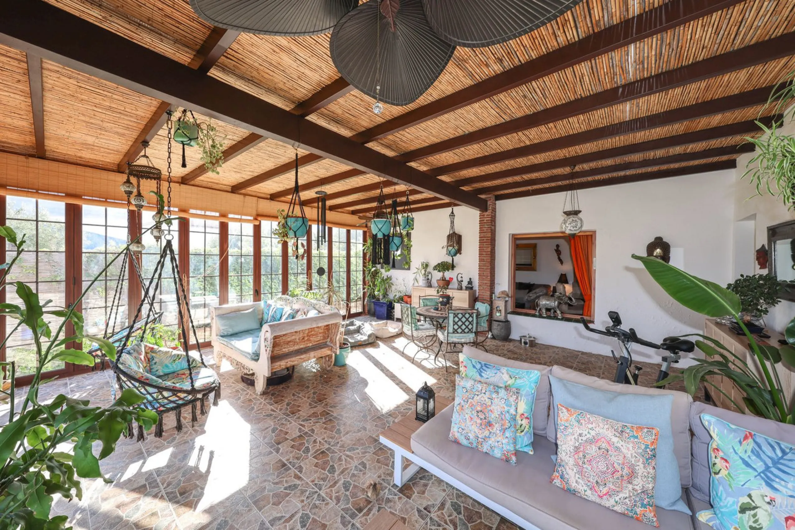 Detached Finca with Expansive Open Views