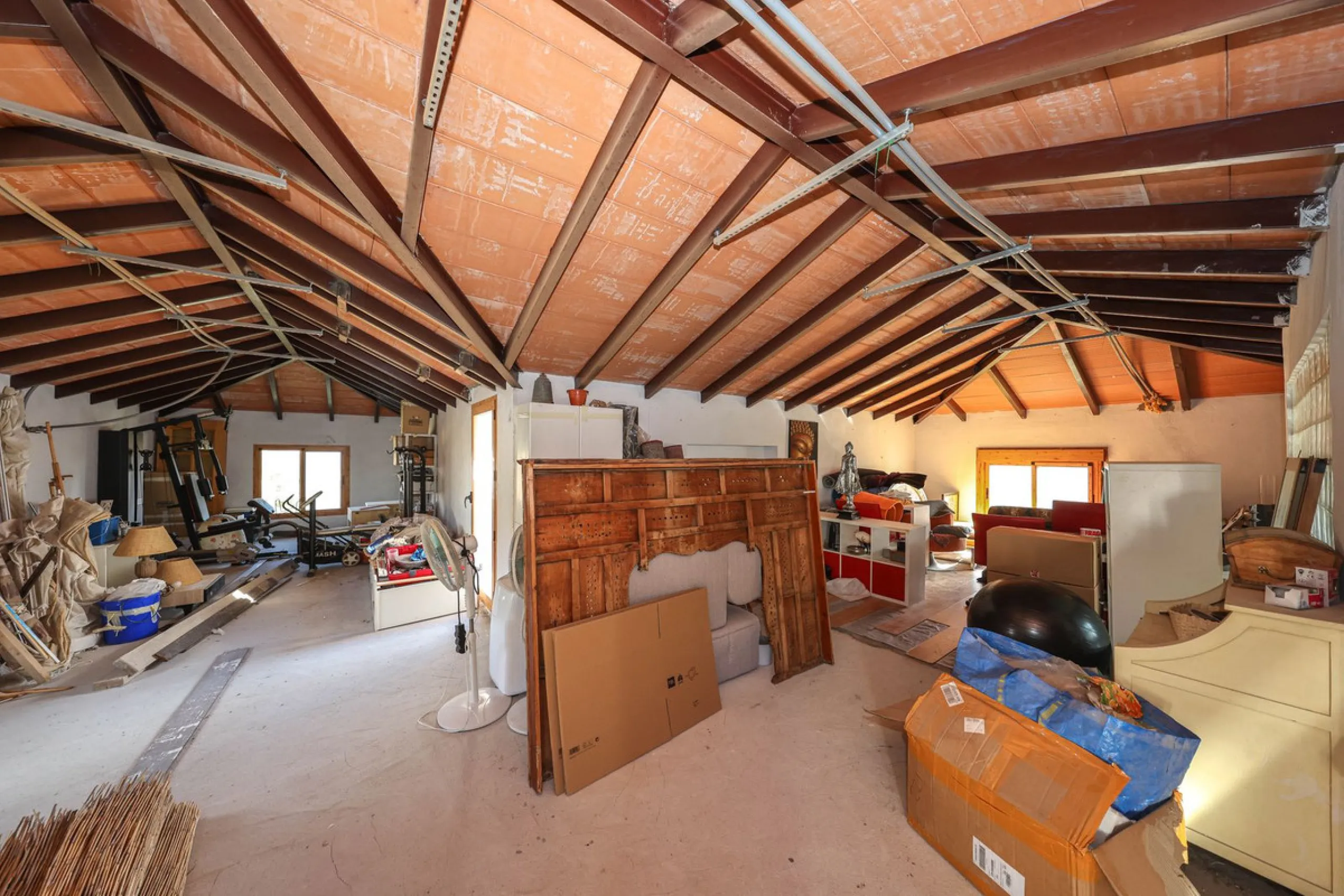 Detached Finca with Expansive Open Views