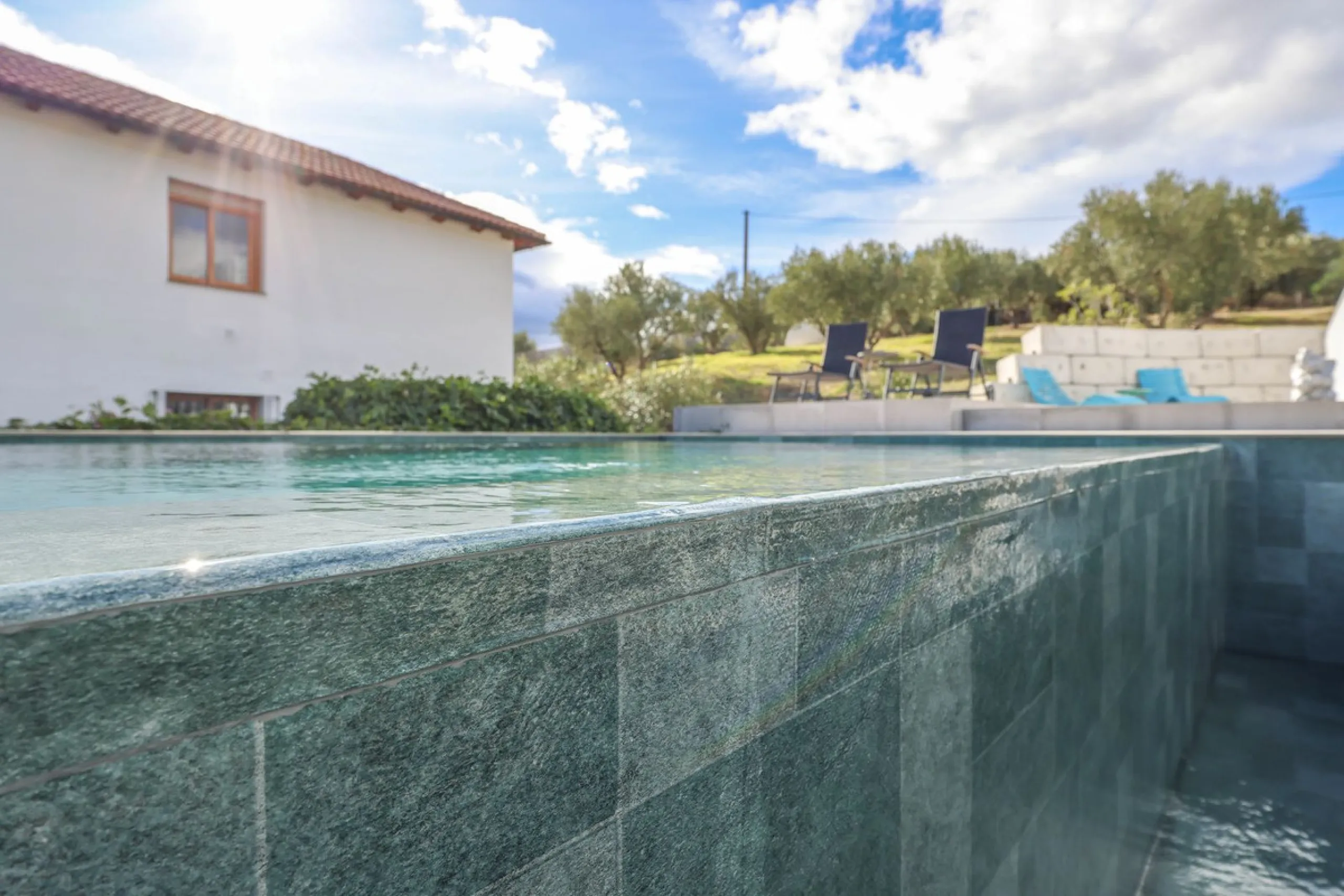 Detached Finca with Expansive Open Views