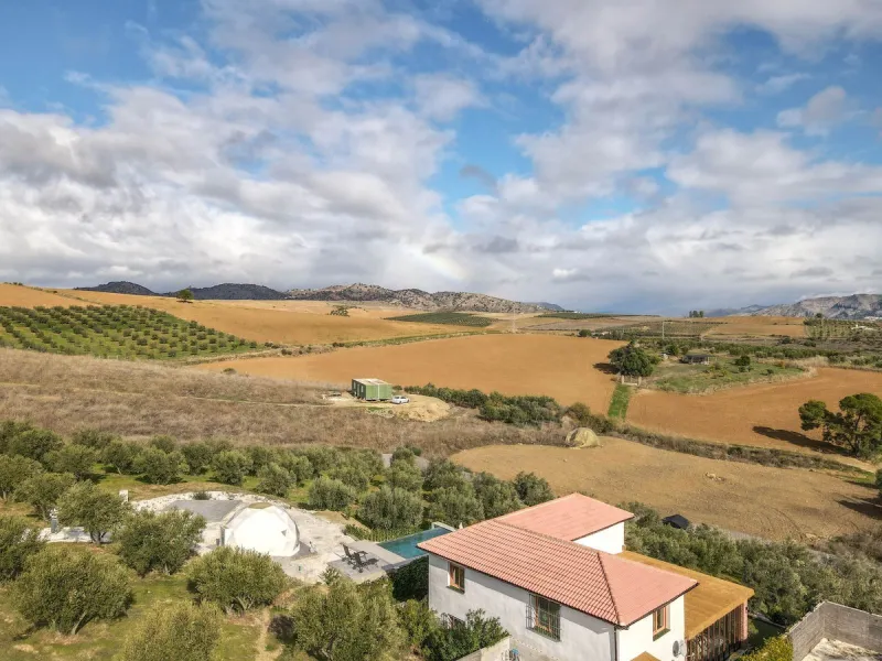 Detached Finca with Expansive Open Views