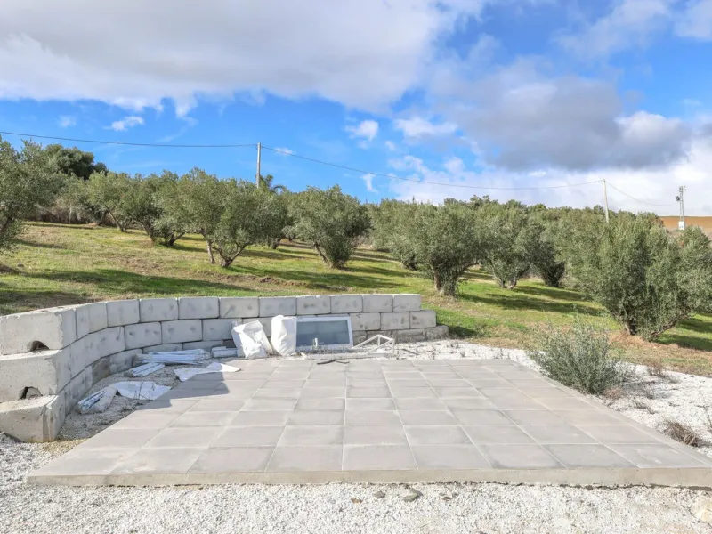 Detached Finca with Expansive Open Views