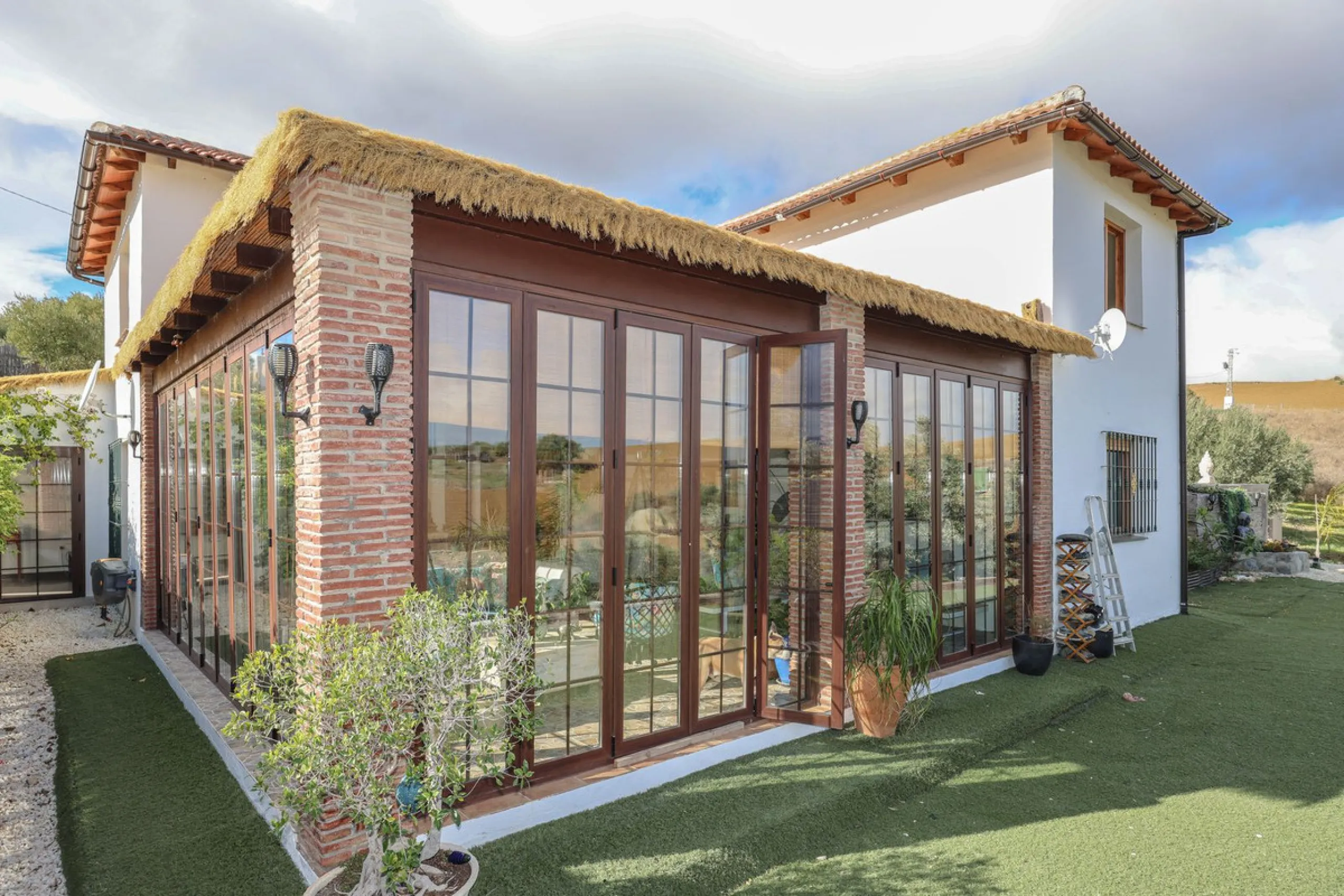 Detached Finca with Expansive Open Views