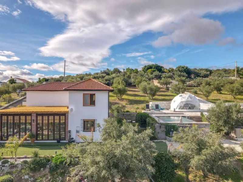 Detached Finca with Expansive Open Views