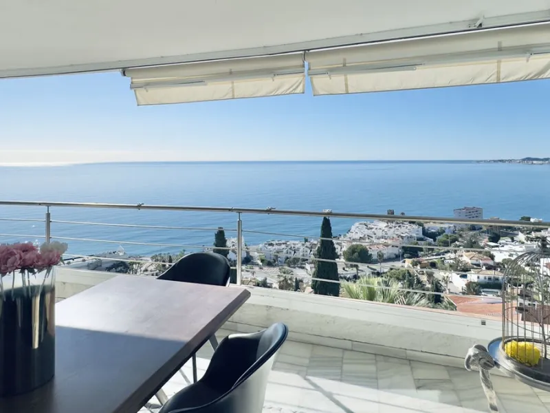 Panoramic sea-view villa in Torremuelle, Benalmádena