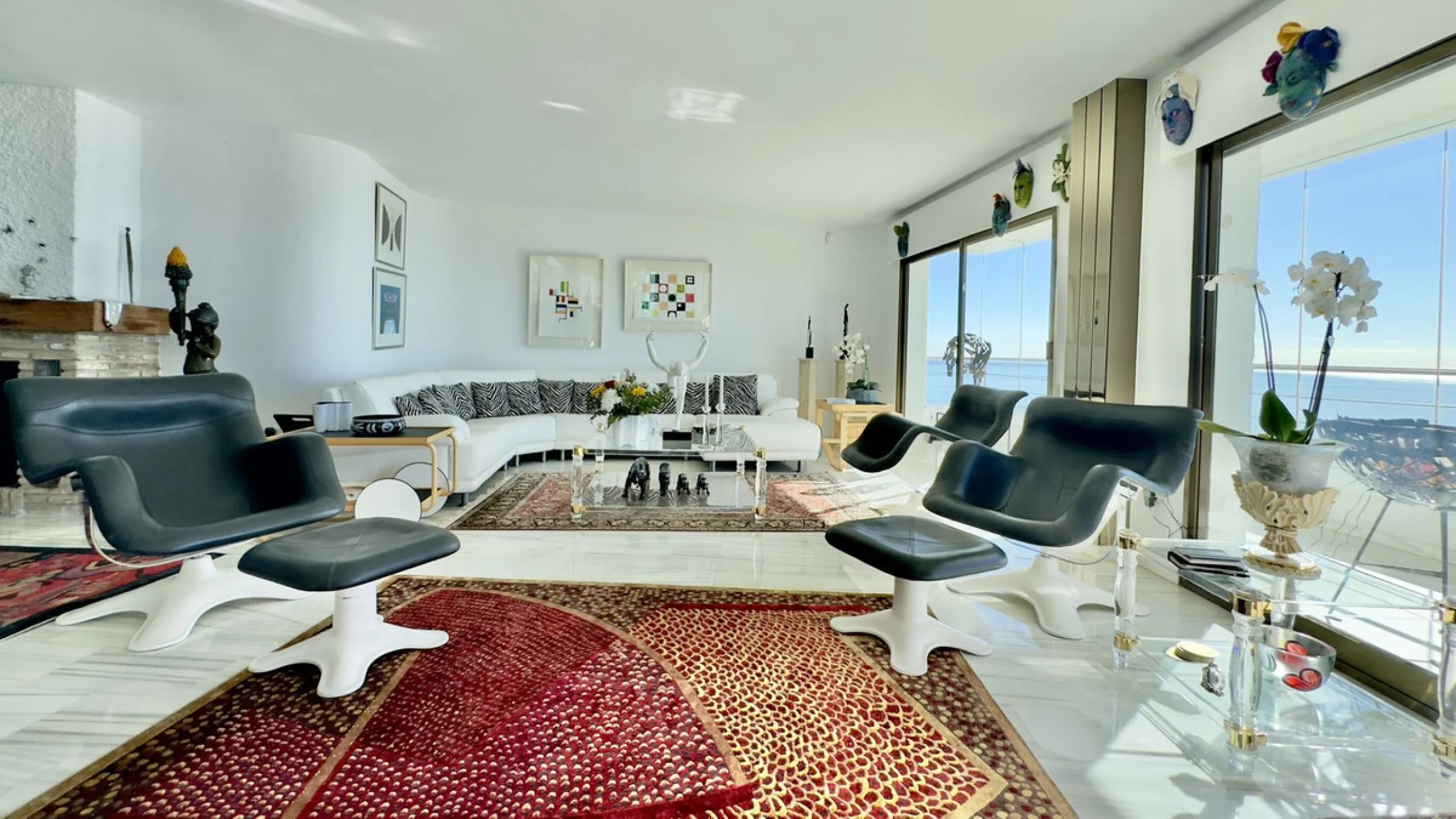 Panoramic sea-view villa in Torremuelle, Benalmádena