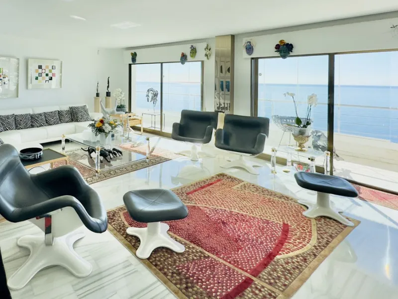 Panoramic sea-view villa in Torremuelle, Benalmádena
