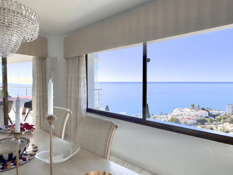 Panoramic sea-view villa in Torremuelle, Benalmádena