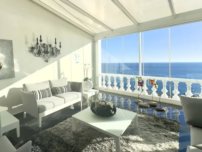 Panoramic sea-view villa in Torremuelle, Benalmádena