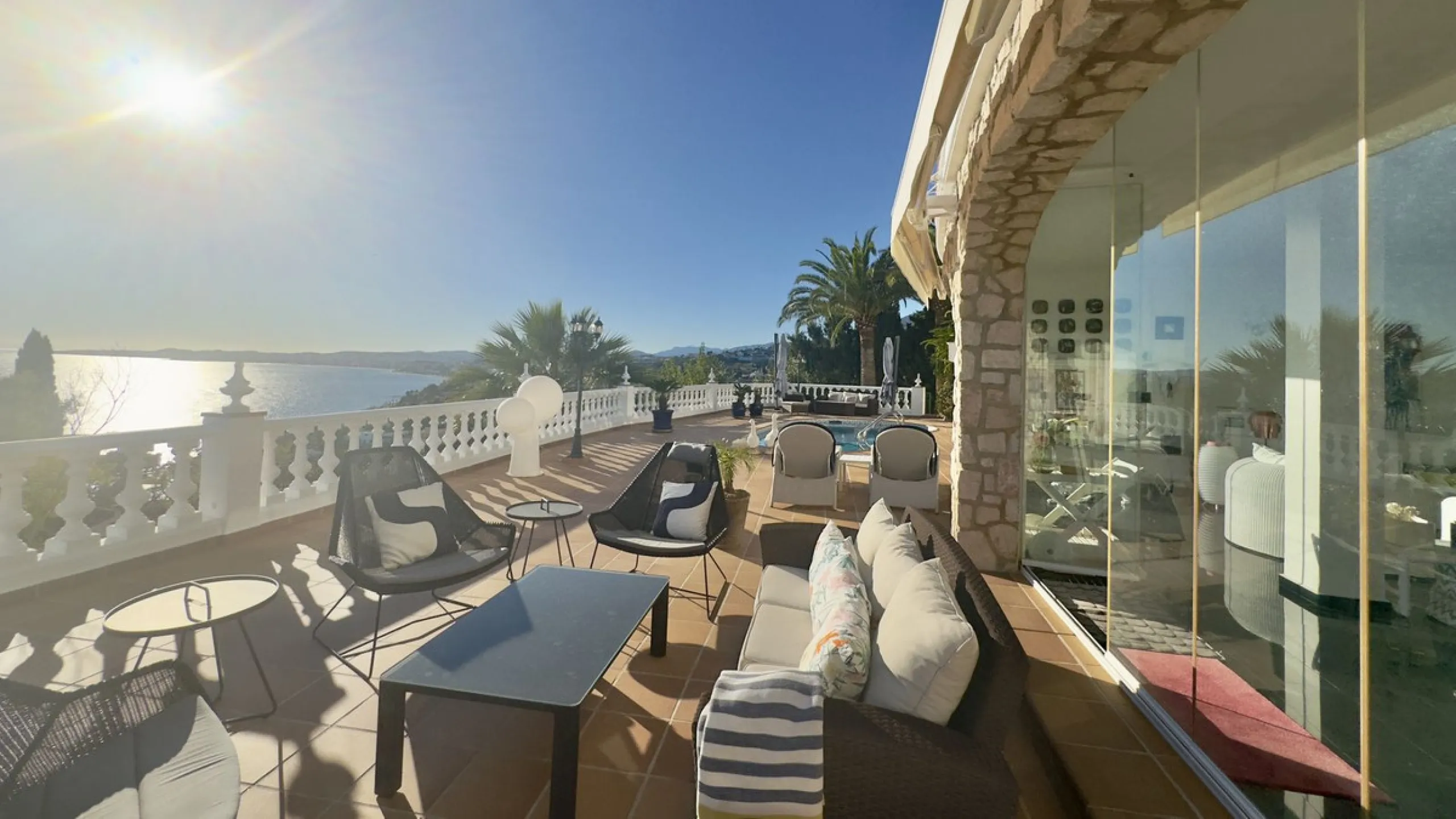 Panoramic sea-view villa in Torremuelle, Benalmádena