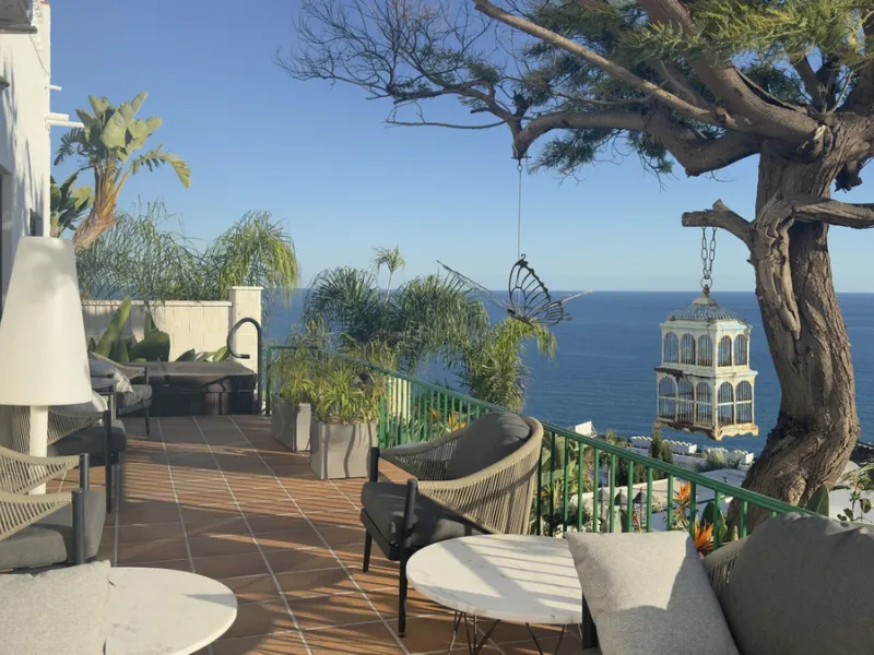 Panoramic sea-view villa in Torremuelle, Benalmádena