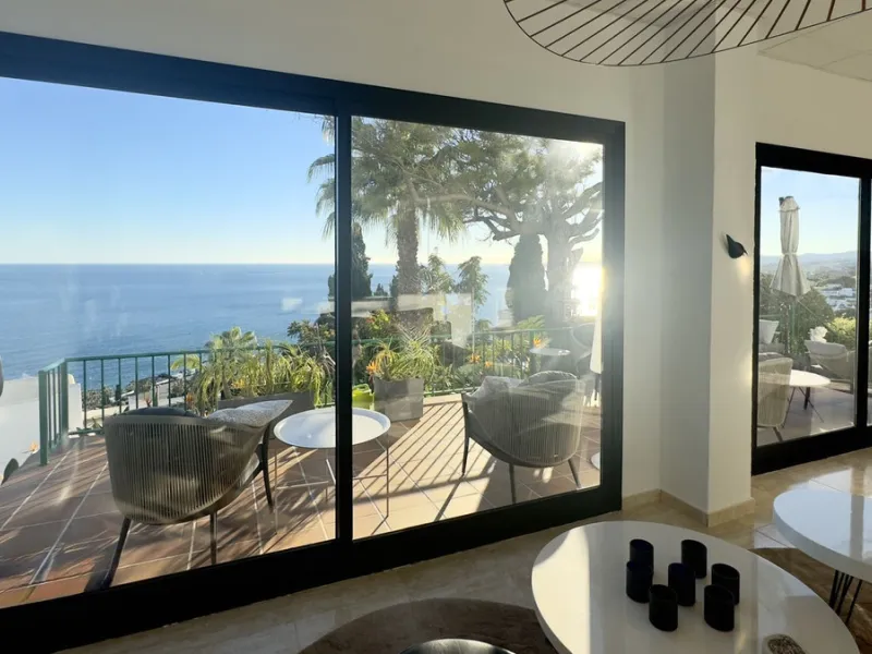 Panoramic sea-view villa in Torremuelle, Benalmádena