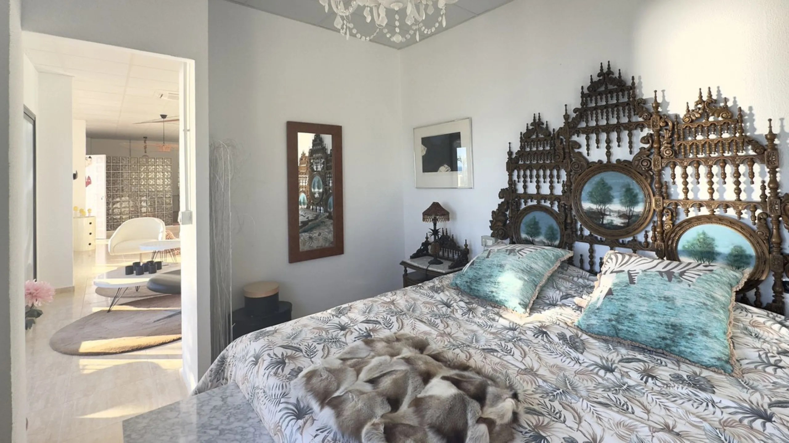 Panoramic sea-view villa in Torremuelle, Benalmádena