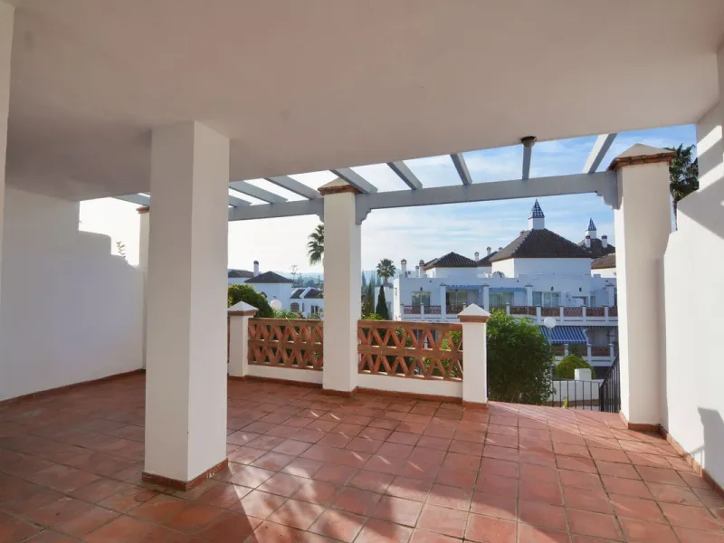 Magnificent apartment in Mijas Golf with sunny terrace and to the mountain