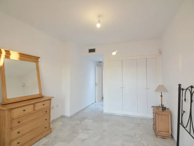 Magnificent apartment in Mijas Golf with sunny terrace and to the mountain