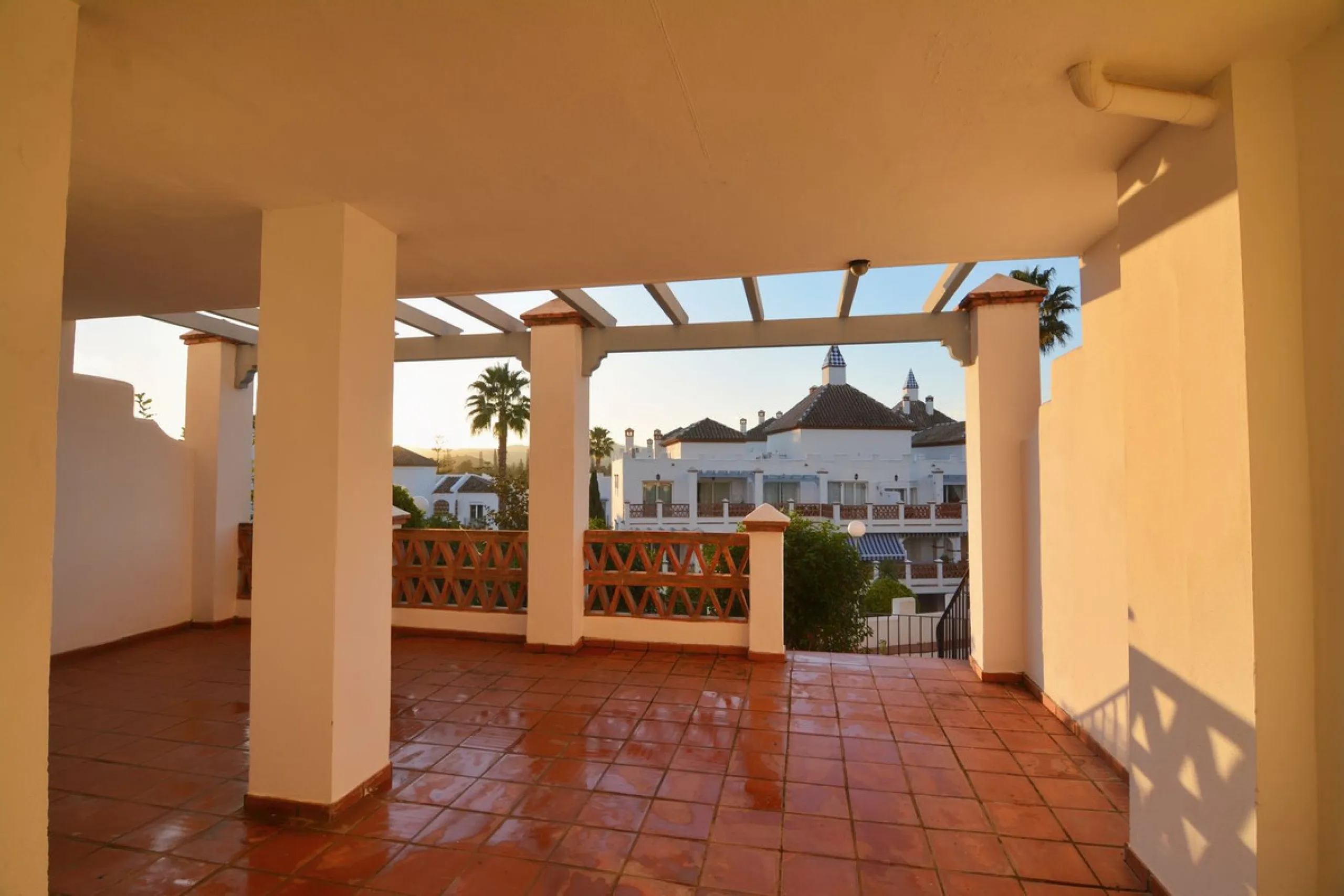 Magnificent apartment in Mijas Golf with sunny terrace and to the mountain