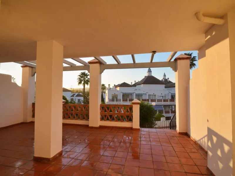 Magnificent apartment in Mijas Golf with sunny terrace and to the mountain