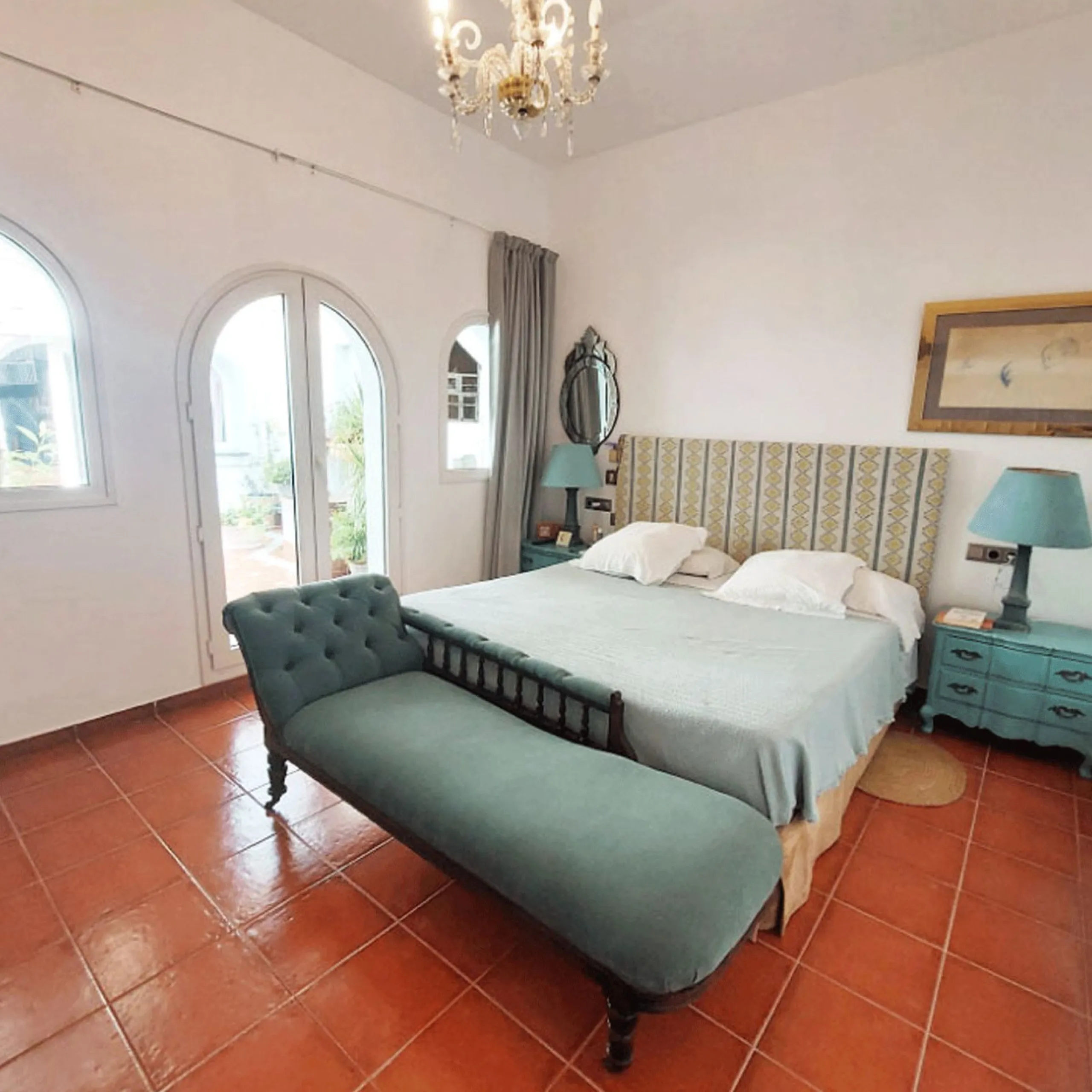 House - Detached Villa в продаже в Benalmadena, Málaga. В доме 8 спален и 7 ванных комнат. Площадь дома 625 м². Площадь участка 1548 м²