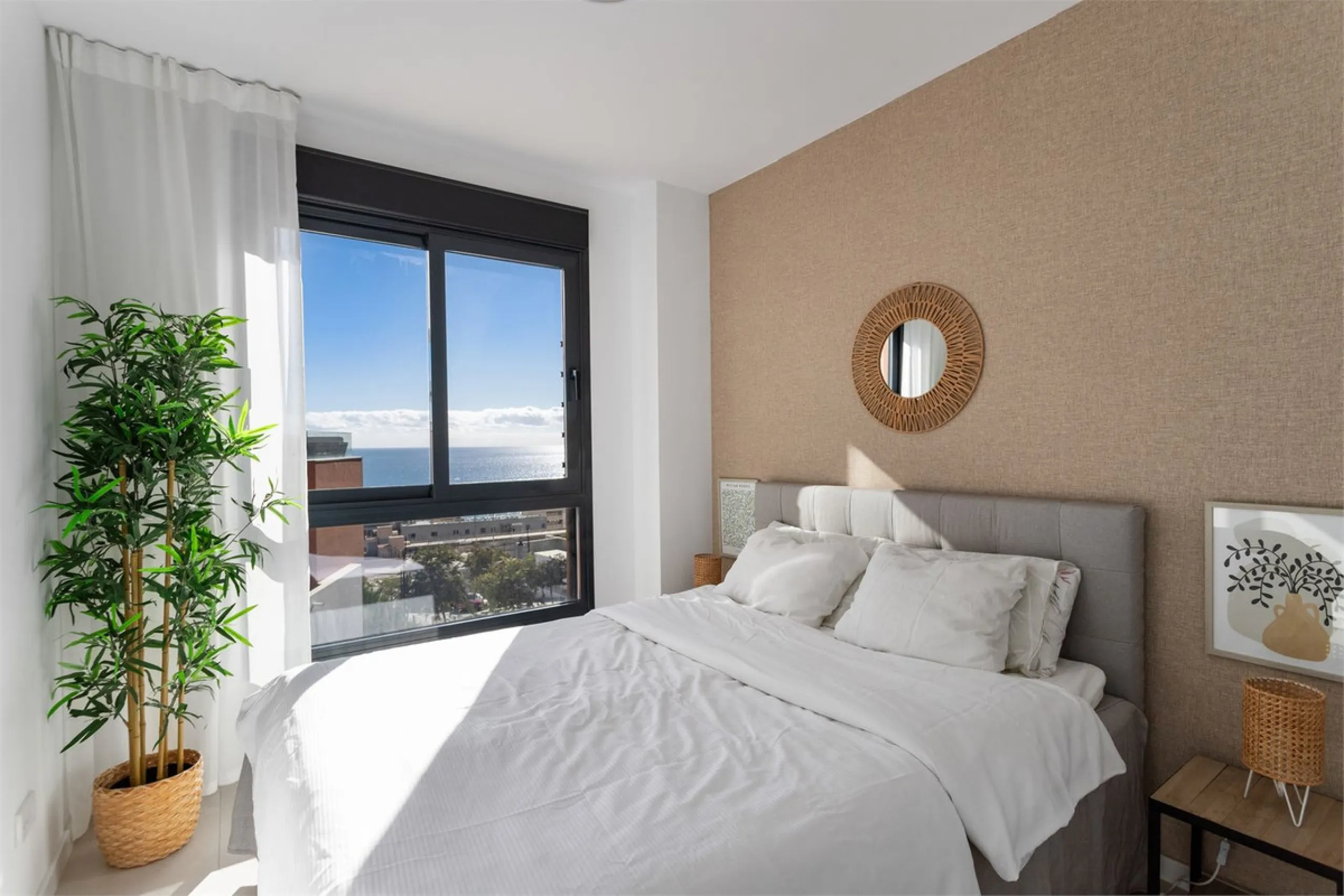 Apartment - Middle Floor Apartment в продаже в Fuengirola, Málaga. В доме 3 спален и 2 ванных комнат. Площадь дома 122 м²