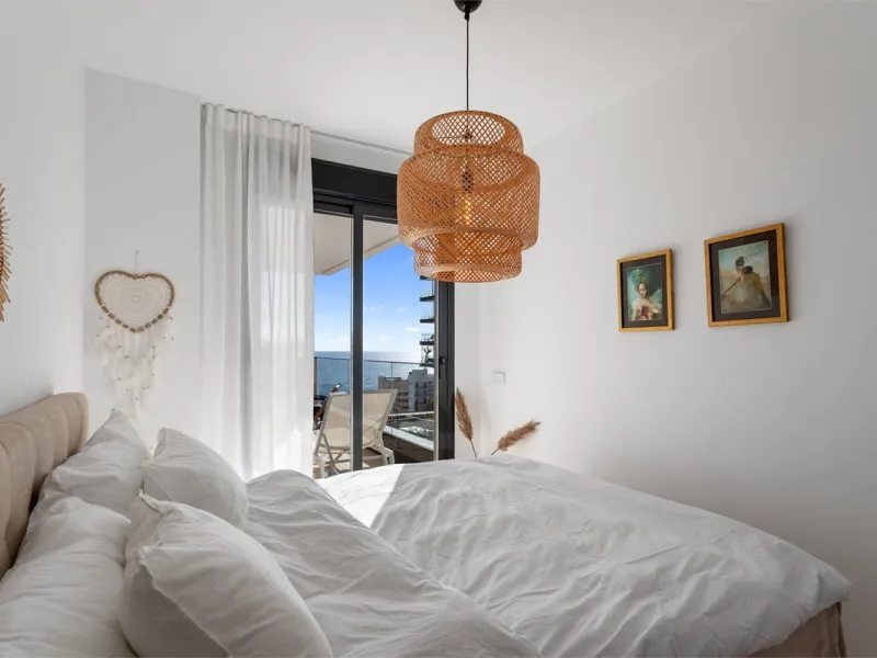 Apartment - Middle Floor Apartment в продаже в Fuengirola, Málaga. В доме 3 спален и 2 ванных комнат. Площадь дома 122 м²