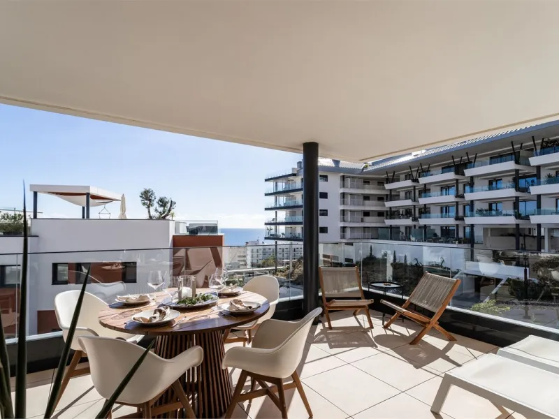 Apartment - Middle Floor Apartment в продаже в Fuengirola, Málaga. В доме 3 спален и 2 ванных комнат. Площадь дома 122 м²