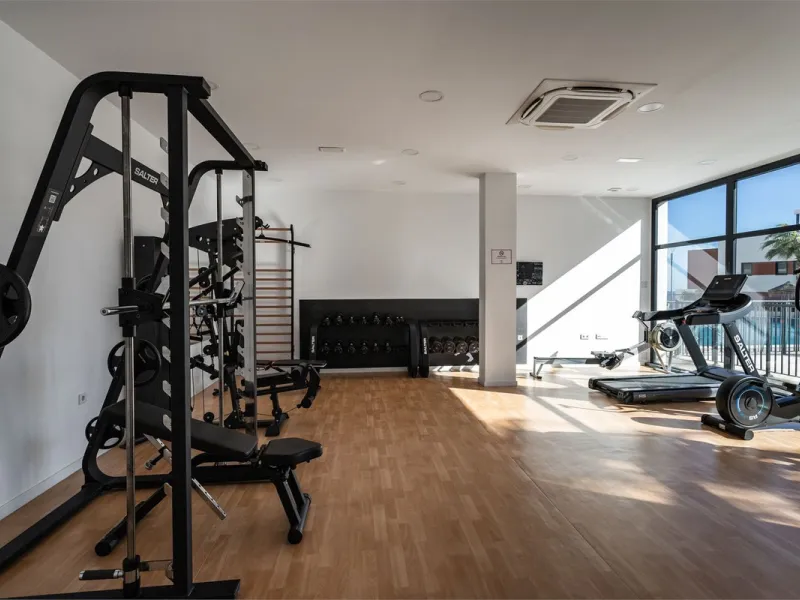 Apartment - Middle Floor Apartment в продаже в Fuengirola, Málaga. В доме 3 спален и 2 ванных комнат. Площадь дома 122 м²