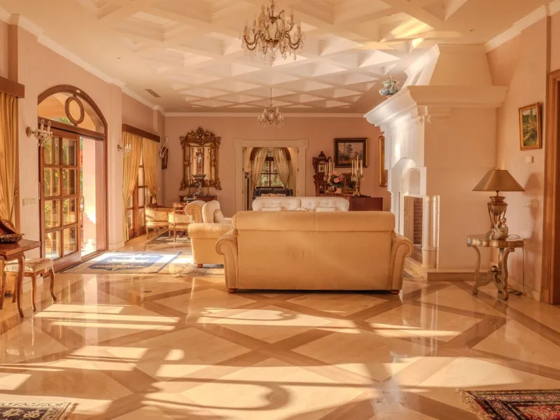 Villa Herencia stands as a magnificent masterpiece of classic architecture, embodying timeless elegance and exceptional craftsmanship.