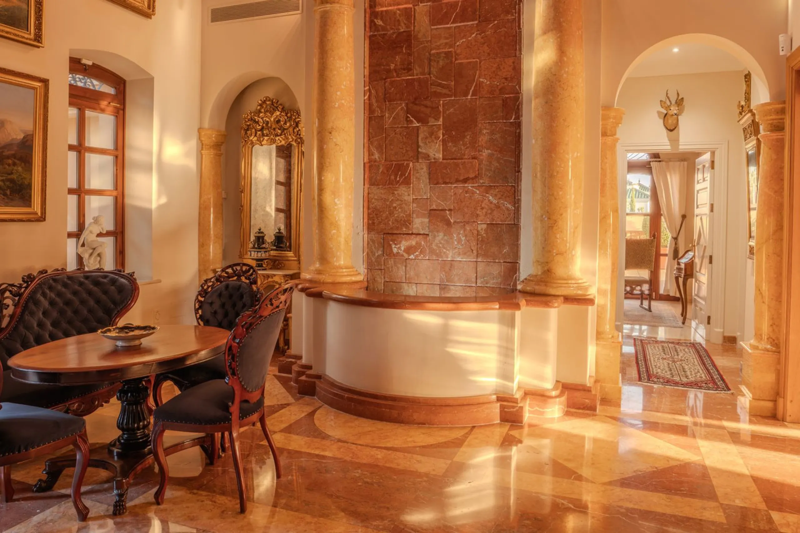 Villa Herencia stands as a magnificent masterpiece of classic architecture, embodying timeless elegance and exceptional craftsmanship.