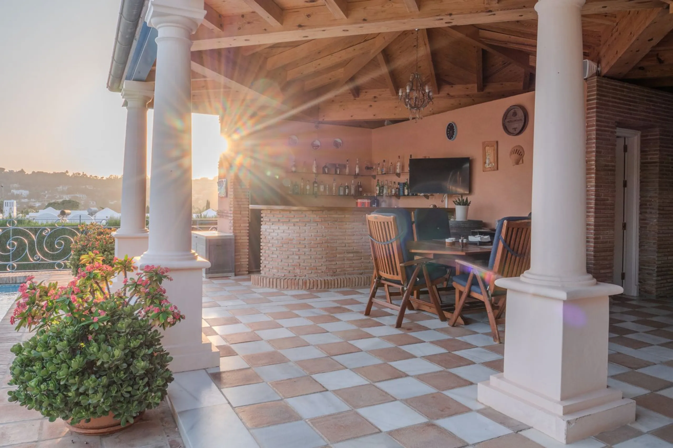 Villa Herencia stands as a magnificent masterpiece of classic architecture, embodying timeless elegance and exceptional craftsmanship.