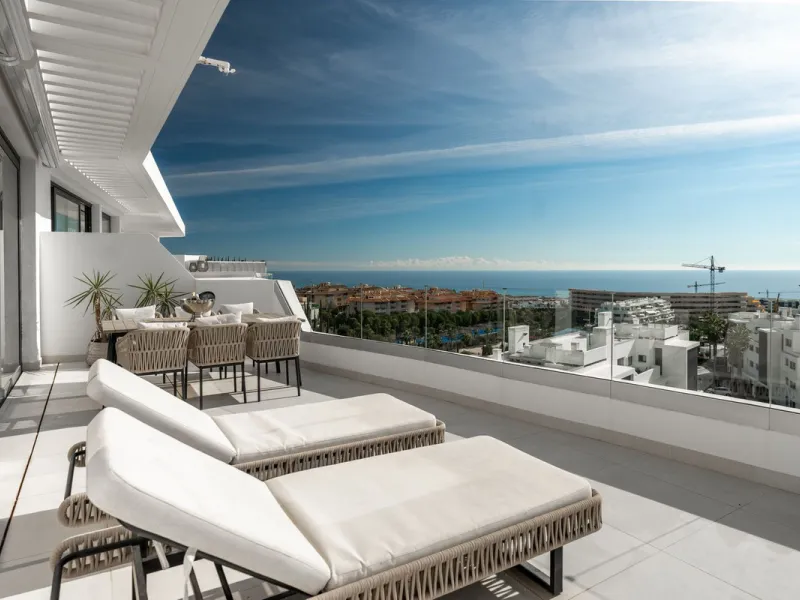 A Pinnacle of Luxury Living in Reserva del Higuerón, Higuerón West Phase 1