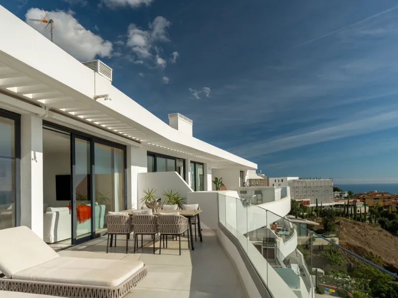 A Pinnacle of Luxury Living in Reserva del Higuerón, Higuerón West Phase 1