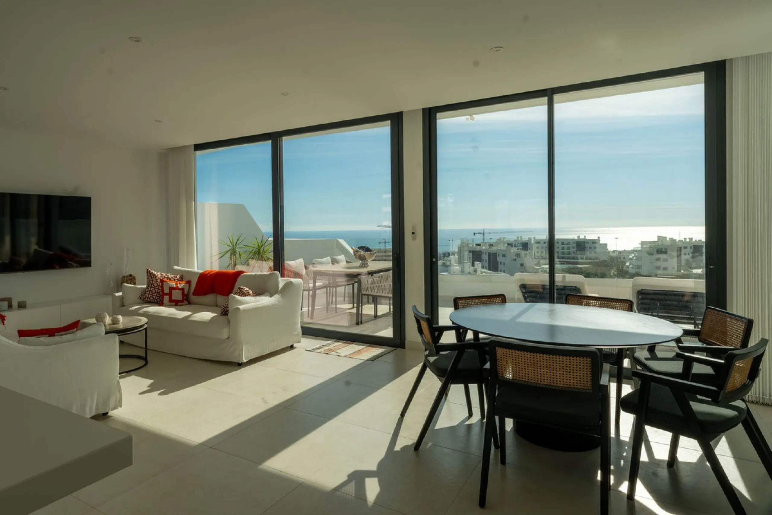A Pinnacle of Luxury Living in Reserva del Higuerón, Higuerón West Phase 1