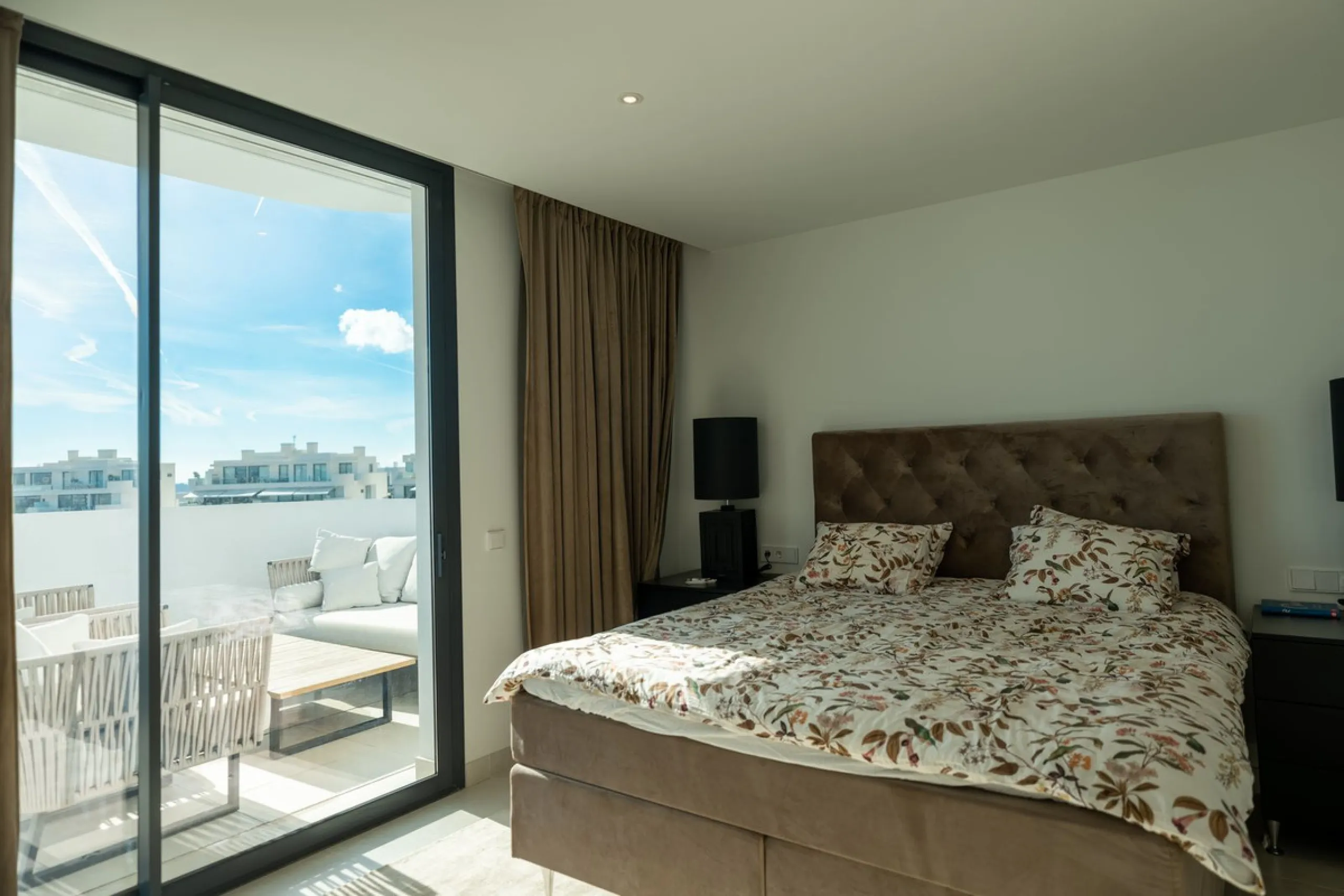 A Pinnacle of Luxury Living in Reserva del Higuerón, Higuerón West Phase 1