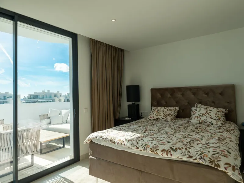 A Pinnacle of Luxury Living in Reserva del Higuerón, Higuerón West Phase 1
