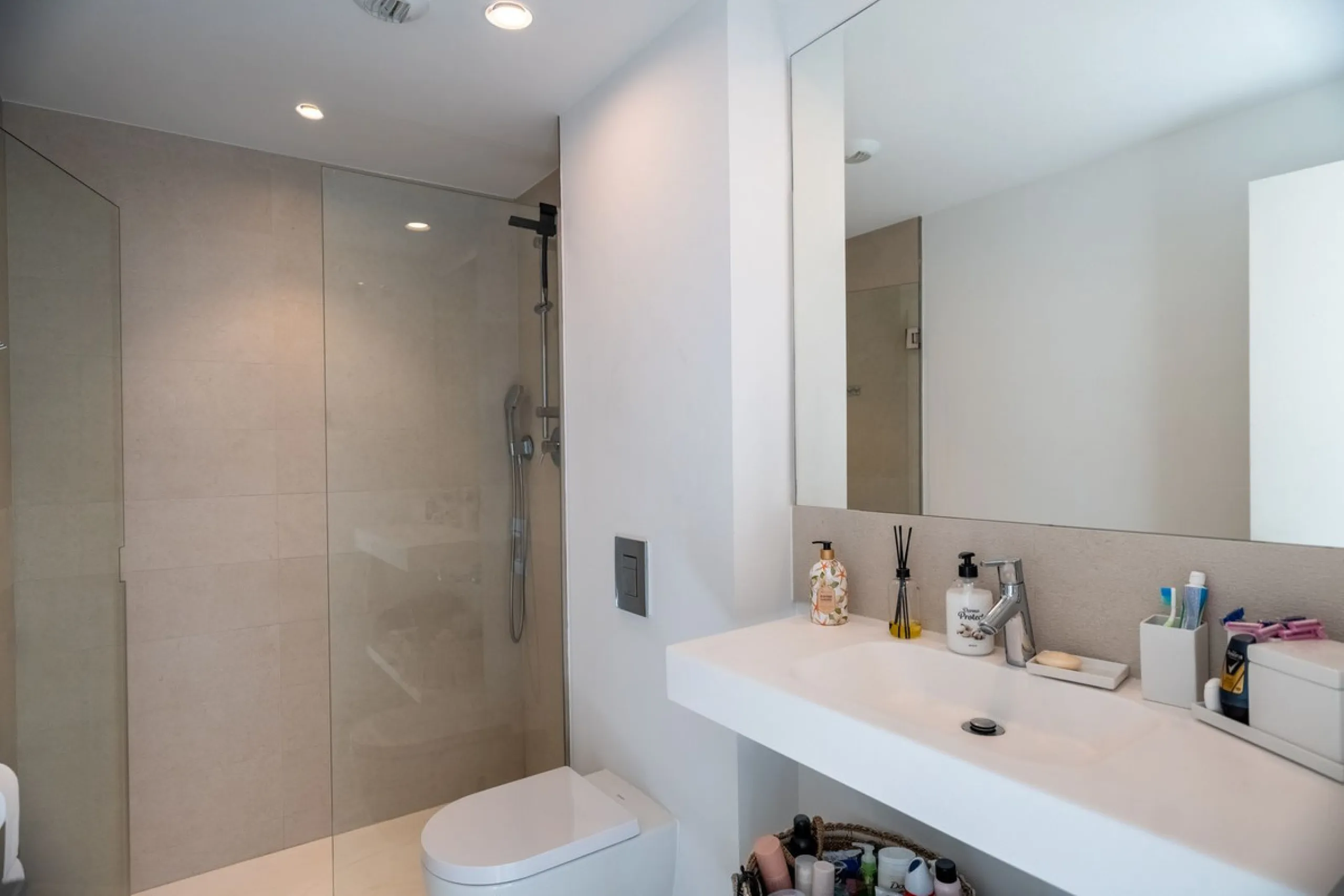 A Pinnacle of Luxury Living in Reserva del Higuerón, Higuerón West Phase 1