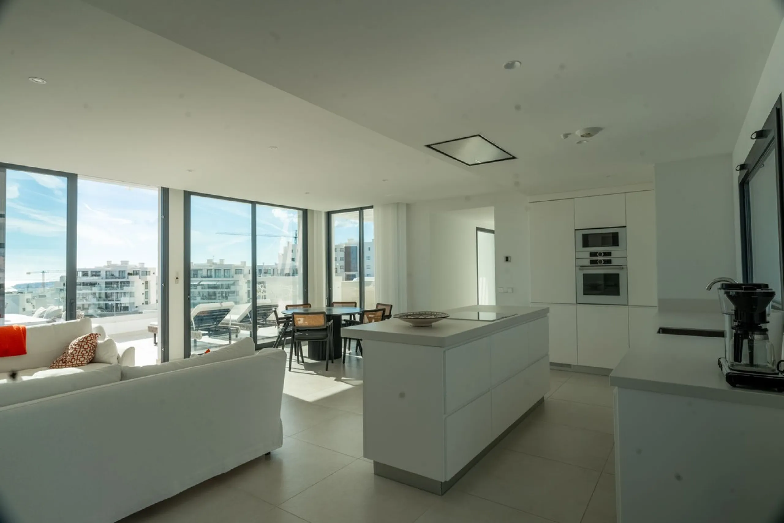 A Pinnacle of Luxury Living in Reserva del Higuerón, Higuerón West Phase 1