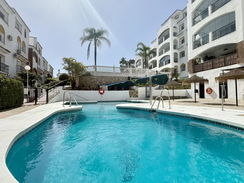 NEW ON THE MARKET!!! - AMAZING OPORTUNITY - GOLF AND SEA
