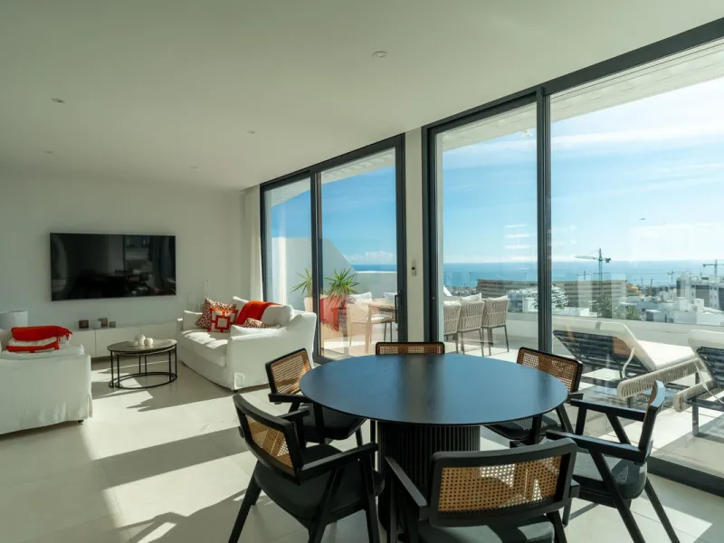 A Pinnacle of Luxury Living in Reserva del Higuerón, Higuerón West Phase 1