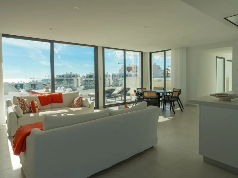 A Pinnacle of Luxury Living in Reserva del Higuerón, Higuerón West Phase 1