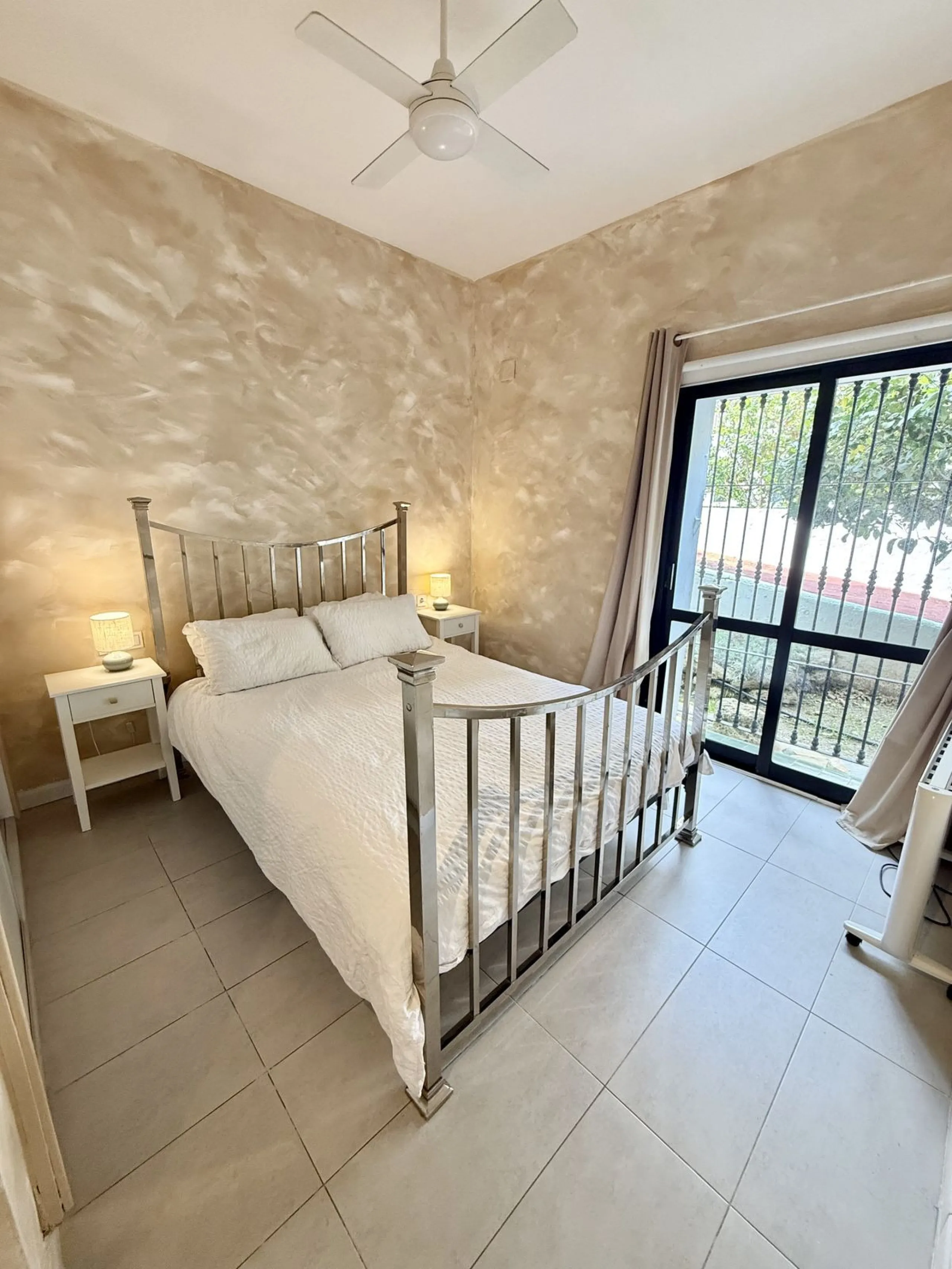 NEW ON THE MARKET!!! - AMAZING OPORTUNITY - GOLF AND SEA