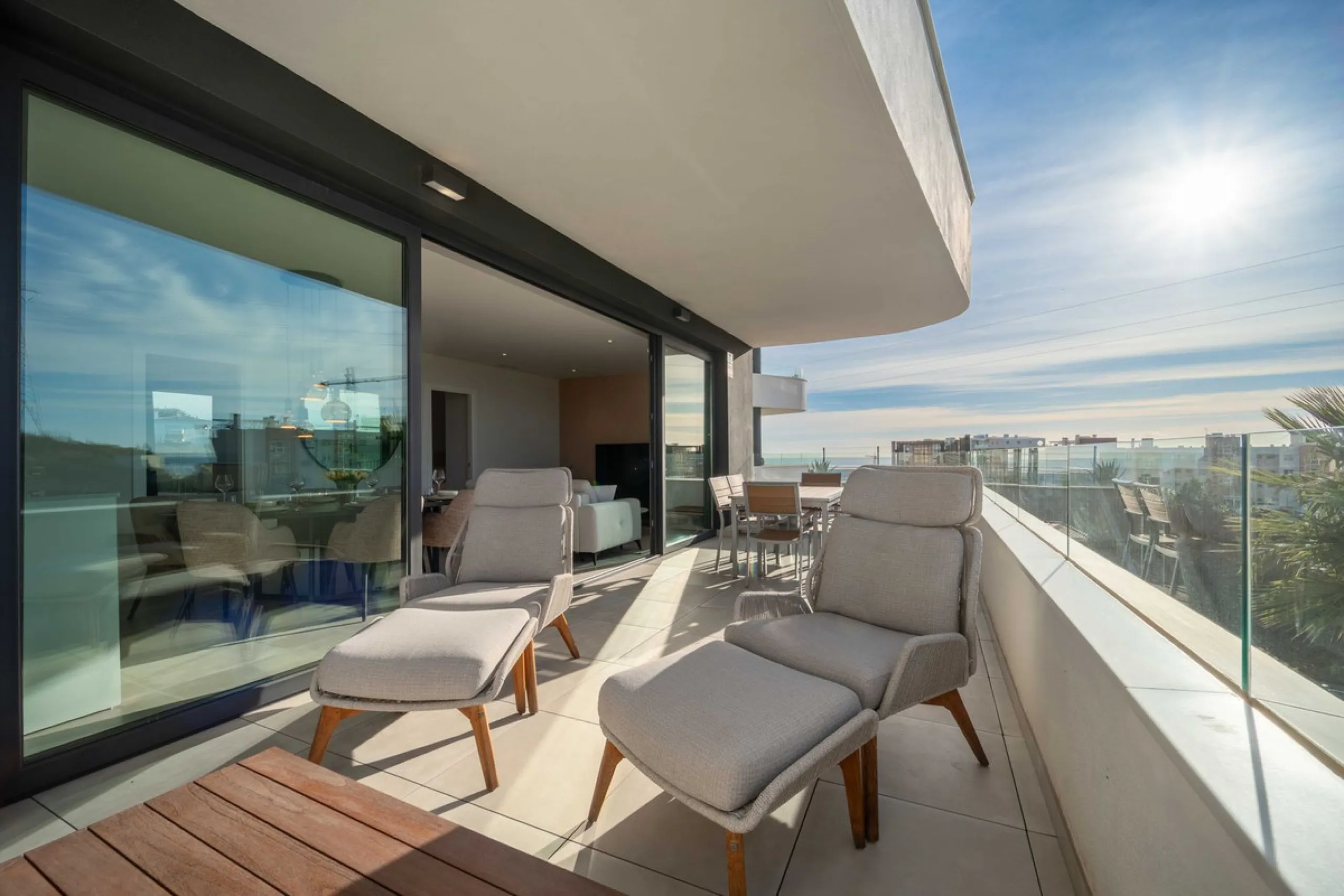 Apartment - Ground Floor Apartment в продаже в Fuengirola, Málaga. В доме 2 спален и 2 ванных комнат. Площадь дома 76 м²