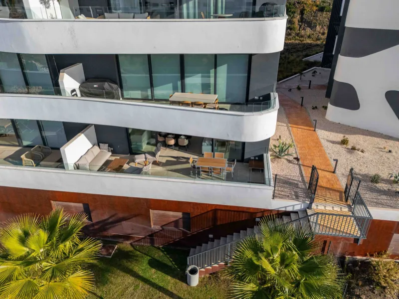 Apartment - Ground Floor Apartment в продаже в Fuengirola, Málaga. В доме 2 спален и 2 ванных комнат. Площадь дома 76 м²