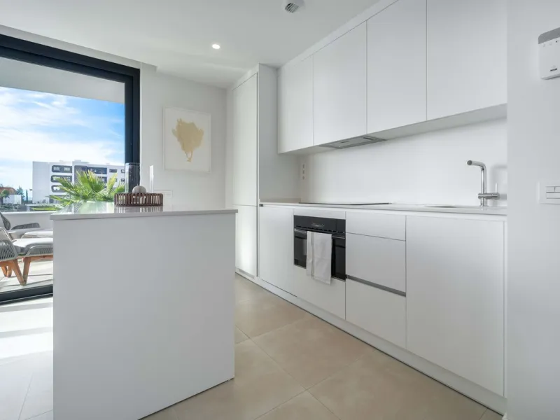 Apartment - Ground Floor Apartment в продаже в Fuengirola, Málaga. В доме 2 спален и 2 ванных комнат. Площадь дома 76 м²