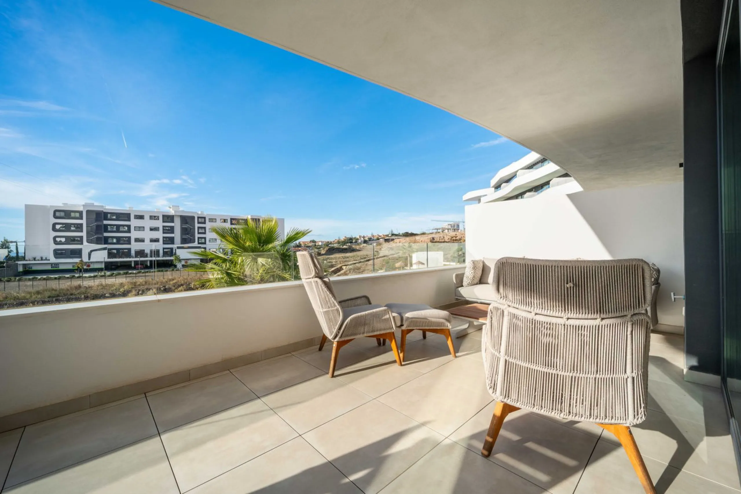 Apartment - Ground Floor Apartment в продаже в Fuengirola, Málaga. В доме 2 спален и 2 ванных комнат. Площадь дома 76 м²