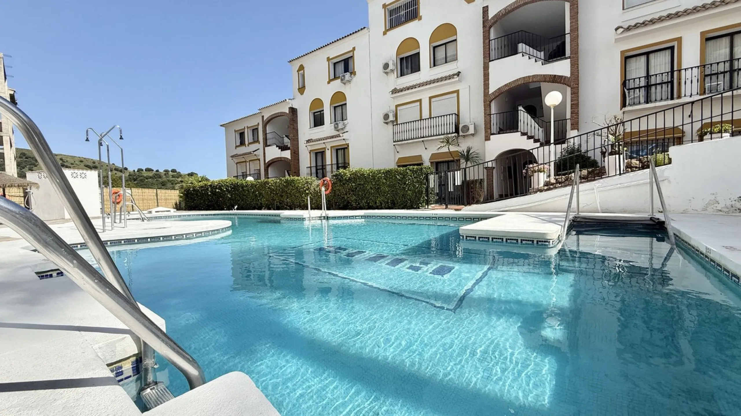 NEW ON THE MARKET!!! - AMAZING OPORTUNITY - GOLF AND SEA