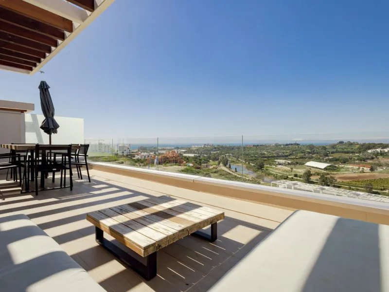 Stunning Duplex Penthouse with Breathtaking Panoramic & Gibraltar Sea Views in Cancelada
