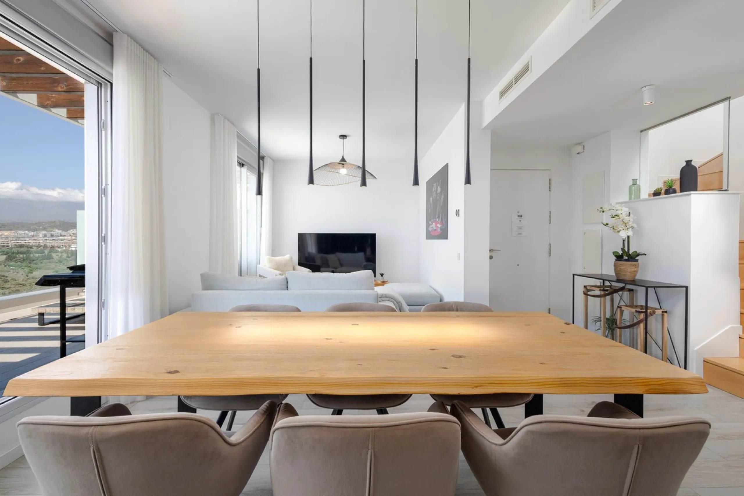 Stunning Duplex Penthouse with Breathtaking Panoramic & Gibraltar Sea Views in Cancelada