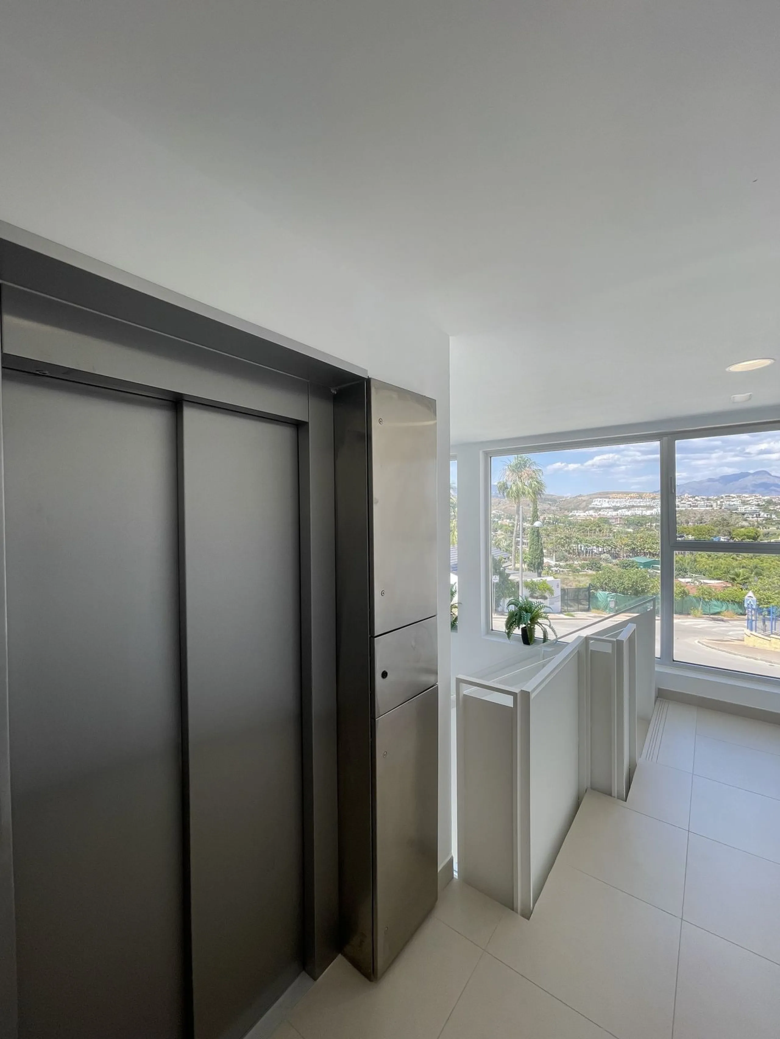 Stunning Duplex Penthouse with Breathtaking Panoramic & Gibraltar Sea Views in Cancelada