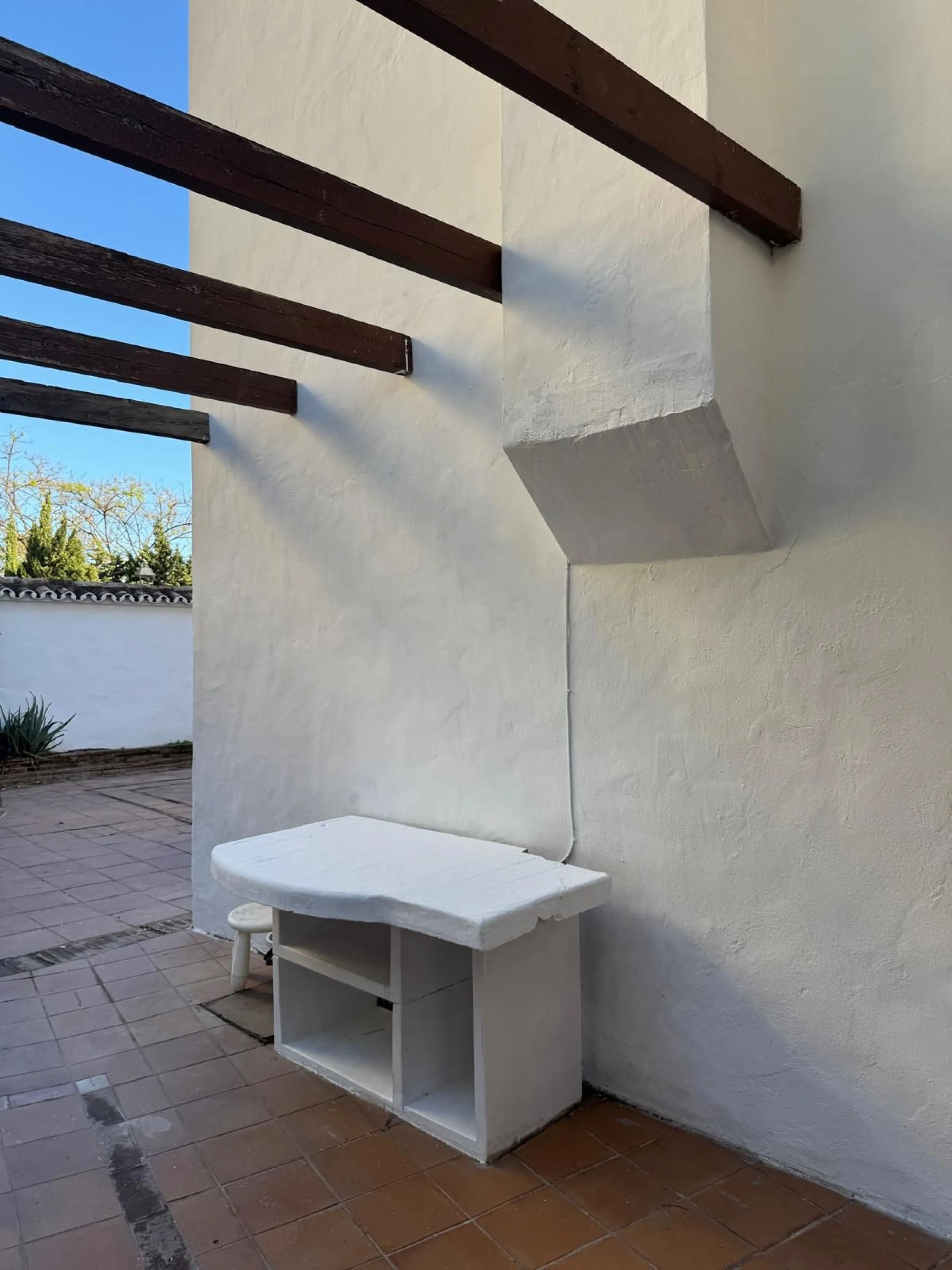 Spectacular Townhouse for Sale in Marbella Centro – Privileged Location in a Tranquil, Exclusive Community